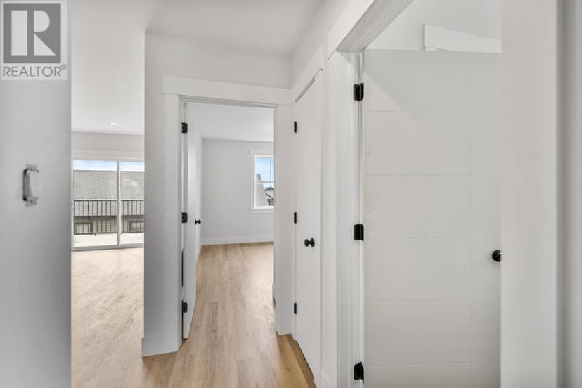 54 Alice Avenue — photo 15 of 40
