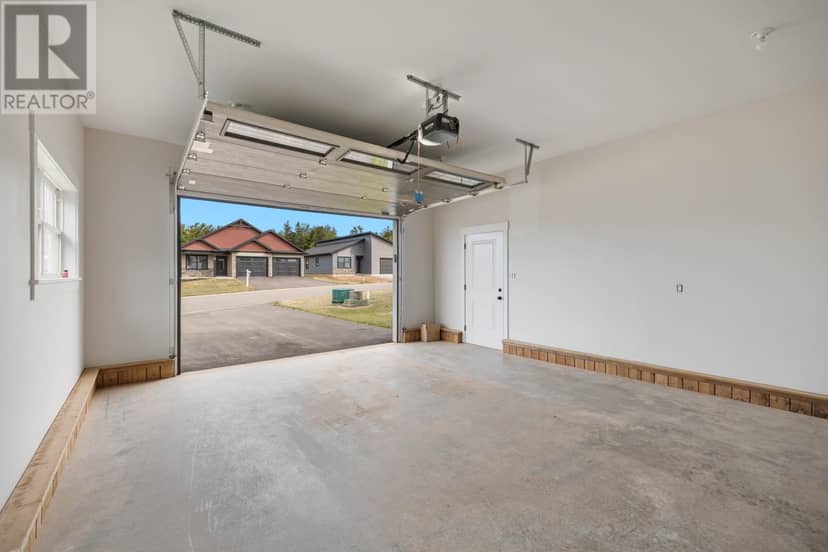 56 Alice Avenue — photo 39 of 40