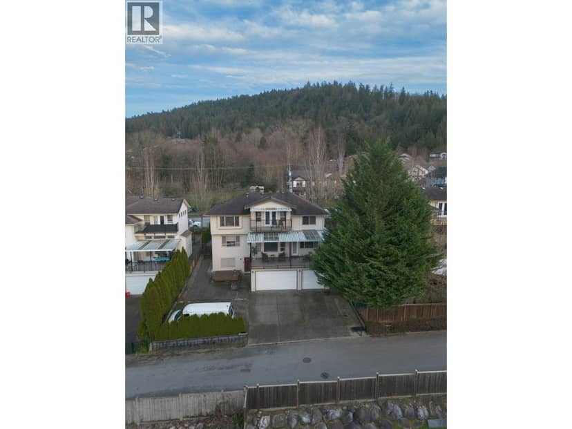 10707 248 Street, Maple Ridge, photo 3