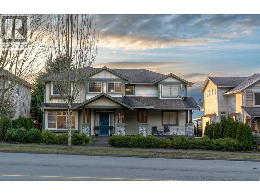 10707 248 Street, Maple Ridge, photo 2
