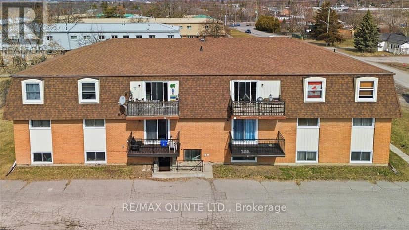 58 Elgin Street, Belleville, photo 4