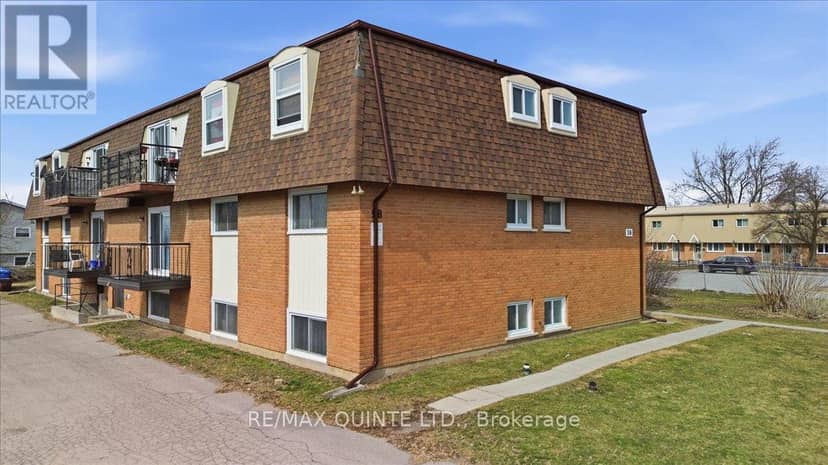 58 Elgin Street, Belleville, photo 5