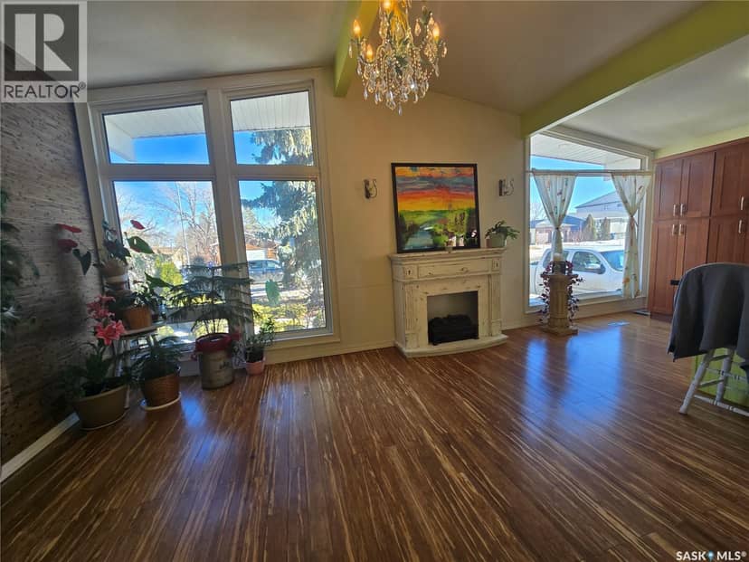 531 Scott STREET — photo 11 of 40