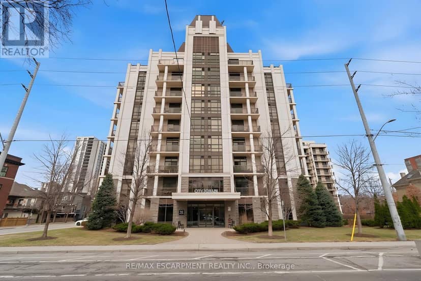 PH1 - 90 Charlton Avenue W, Hamilton