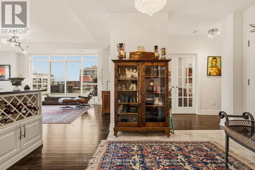 PH1 - 90 Charlton Avenue W, Hamilton, photo 4