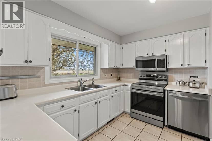 488 TOWNLINE Road — photo 11 of 40