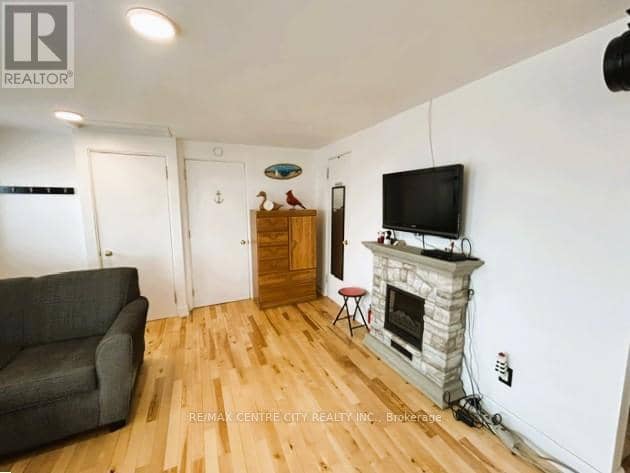 49225 Blair , R. R. 2 Drive — photo 13 of 15
