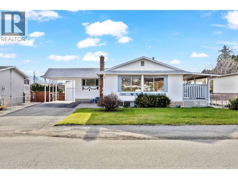 2429 Gosset Road, West Kelowna