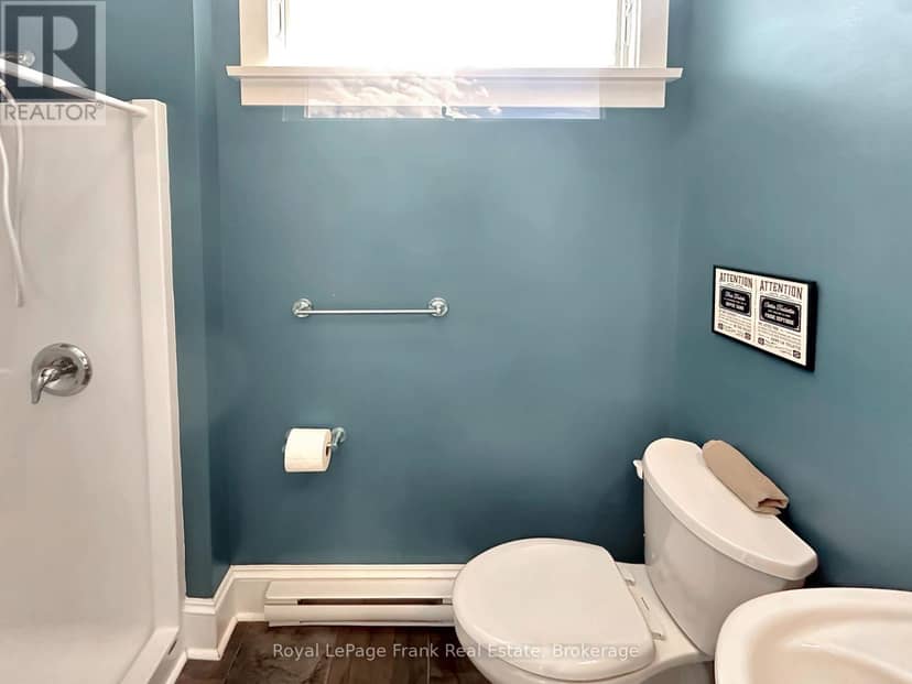 33 - 25 Butternut Lane — photo 11 of 40