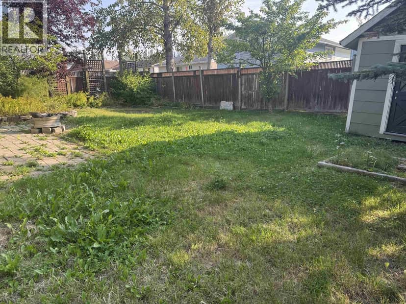104 NECHAKO DRIVE, Mackenzie, photo 3