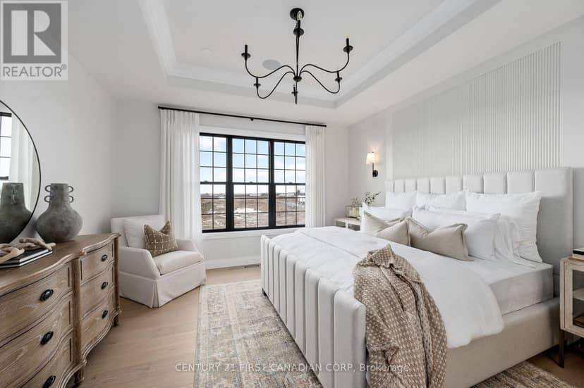 204 Foxborough Place — photo 9 of 10