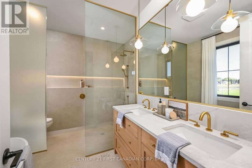 203 Foxborough Place — photo 5 of 7
