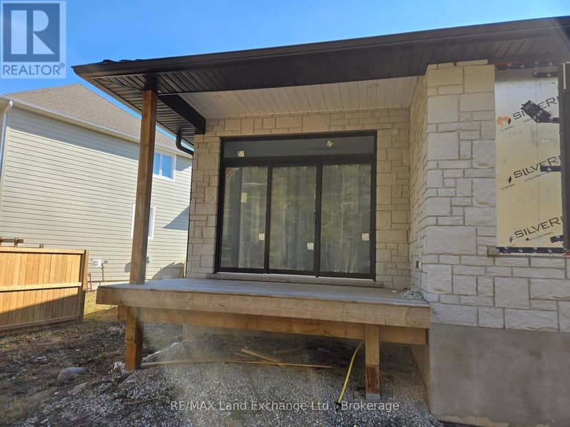784 Campbell Avenue — photo 10 of 13