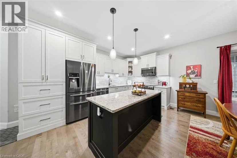 156 ST MICHAEL'S Street — photo 7 of 39