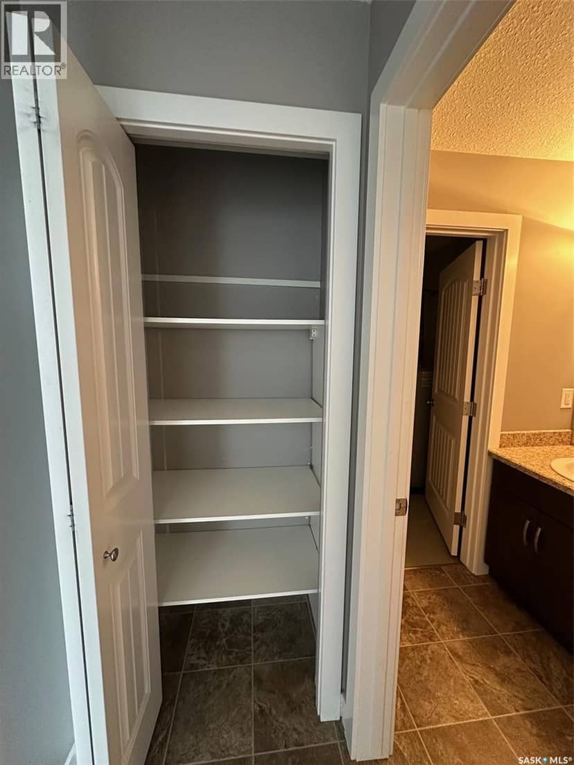 6 416 Main STREET — photo 14 of 22