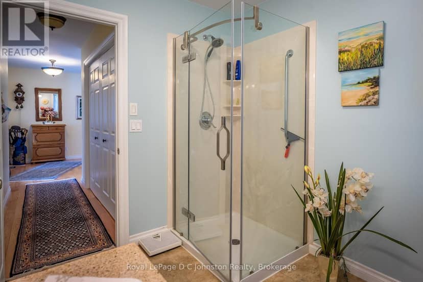 27 Gremik Crescent — photo 27 of 31
