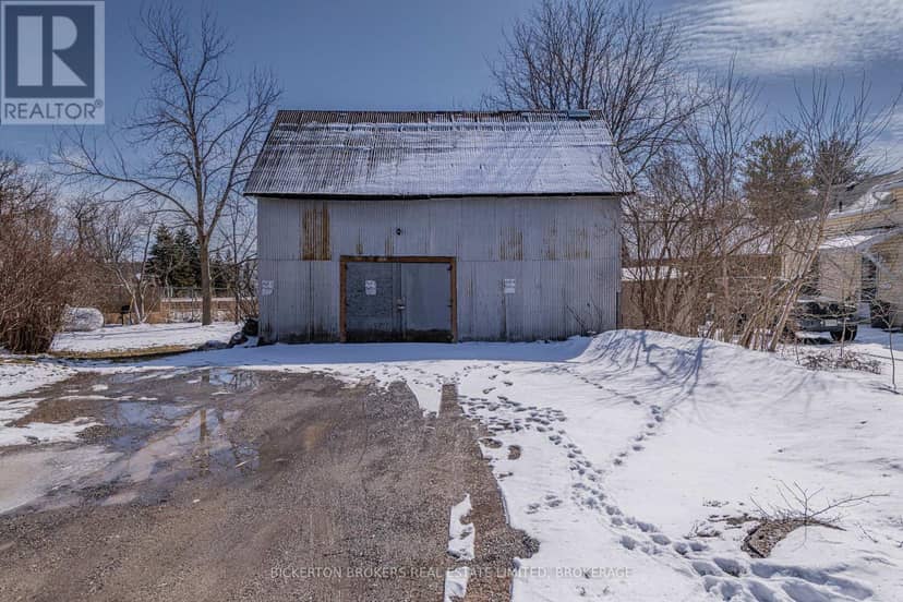 1064 Prince Street — photo 10 of 27