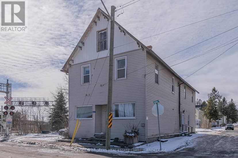 1064 Prince Street, Lansdowne Village, photo 2
