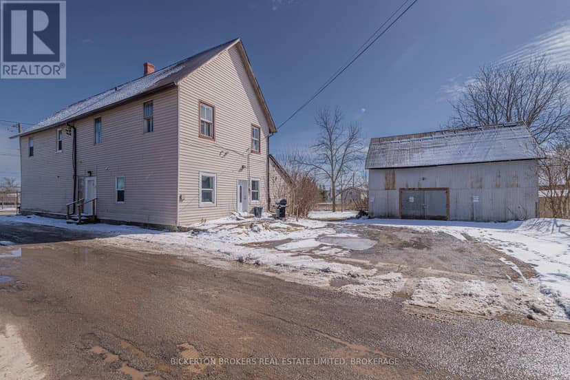 1064 Prince Street — photo 9 of 27