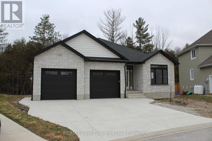 784 Campbell Avenue — photo 12 of 13