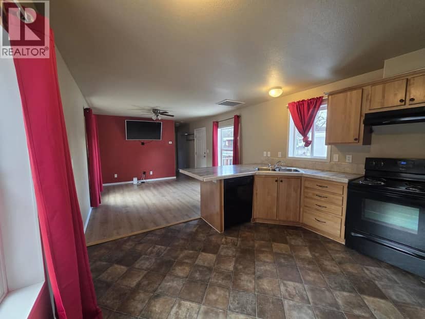 71 3889 MULLER AVENUE, Terrace, photo 5