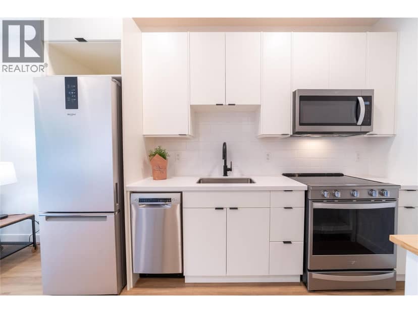 514 VICTORIA Street Unit# 207, Nelson, photo 2