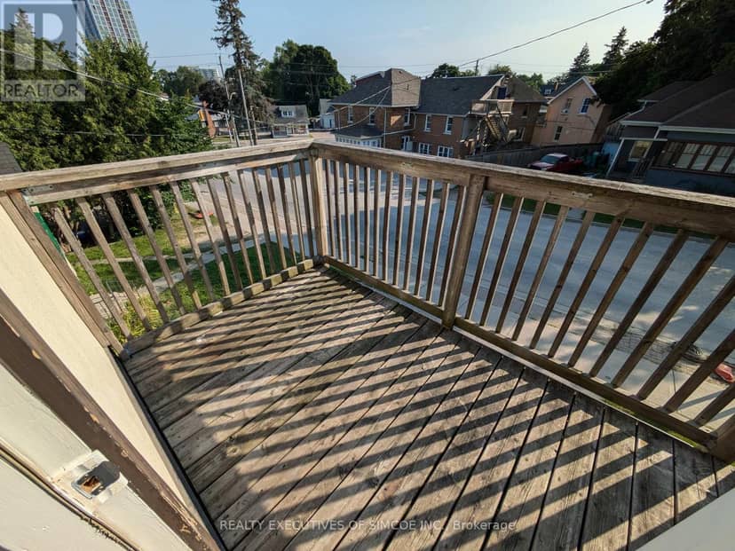 87 Maple Avenue — photo 5 of 18