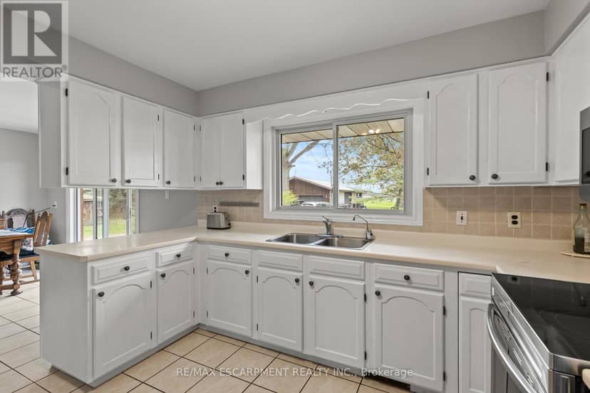 488 Townline Road — photo 12 of 40