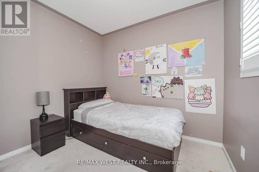 1976 Edenwood Drive — photo 5 of 10