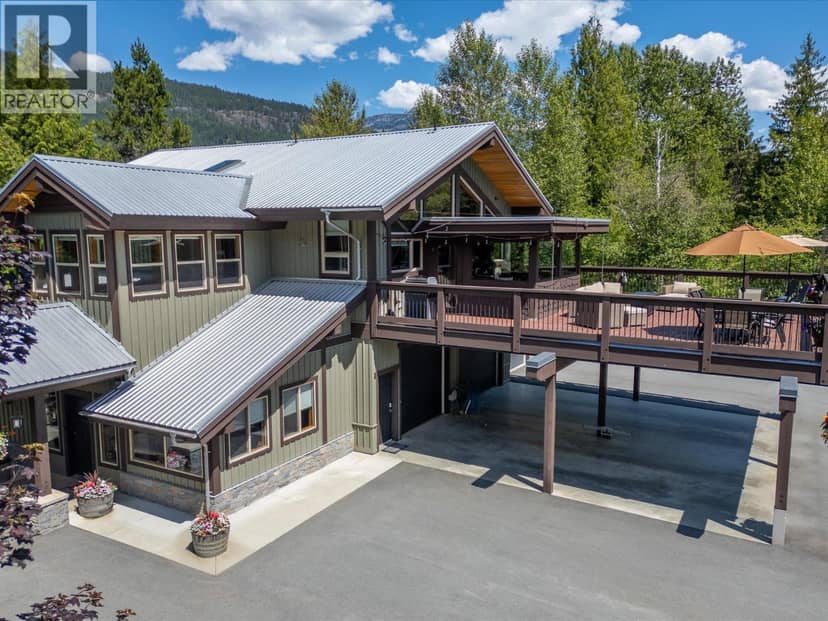 1470 FRASER ROAD, Pemberton