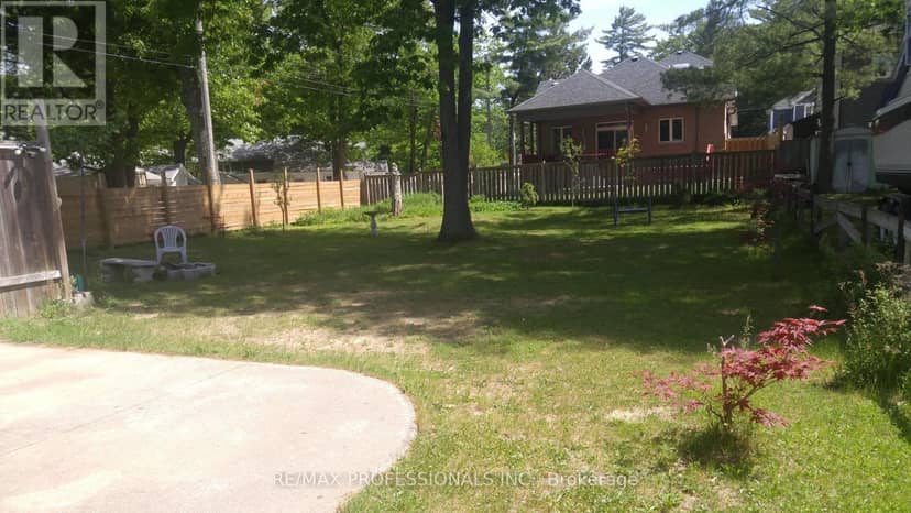 39 Beck Street — photo 16 of 16