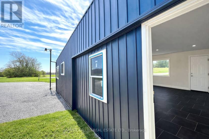 11 Melville Road — photo 10 of 11