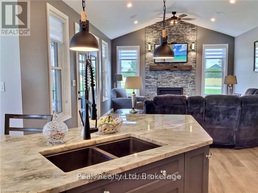 95 South Street, Ashfield-Colborne-Wawanosh, photo 7