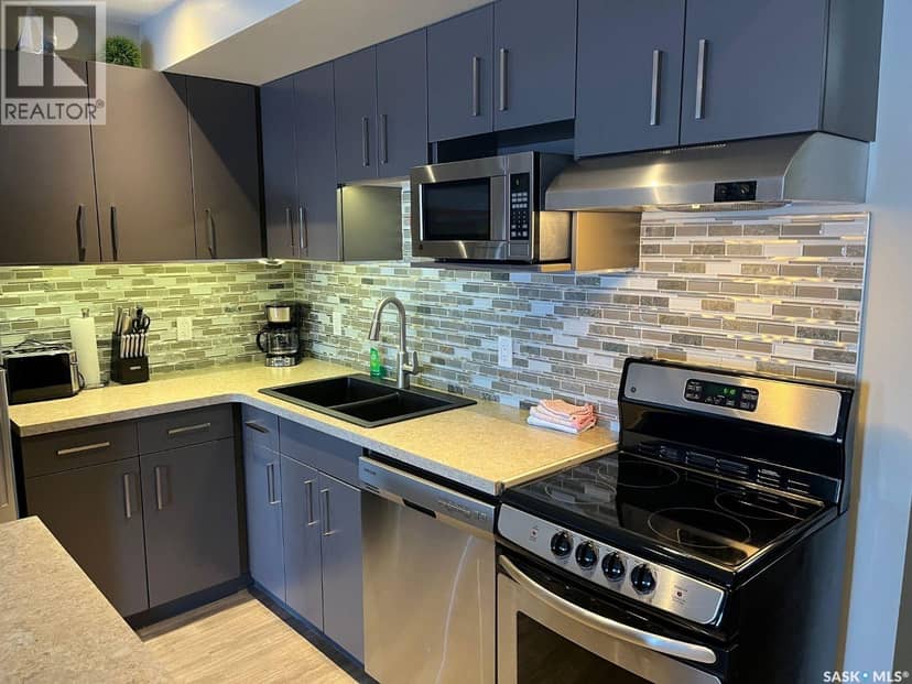 3 1250 Aaro AVENUE — photo 10 of 38