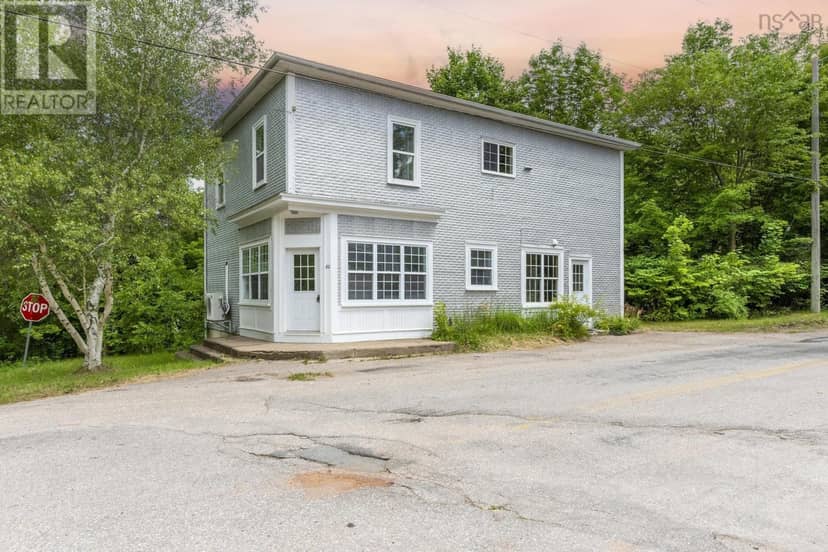 80 Nictaux Falls Road — photo 1 of 40