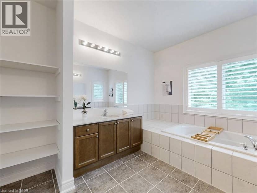 2238 LYNDHURST Drive — photo 31 of 40