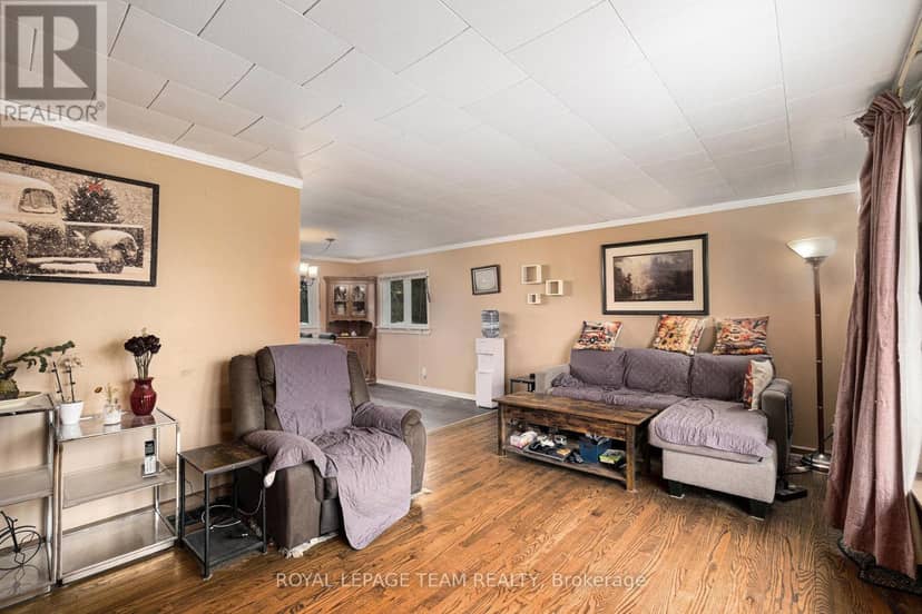 88 Bay Road — photo 10 of 40