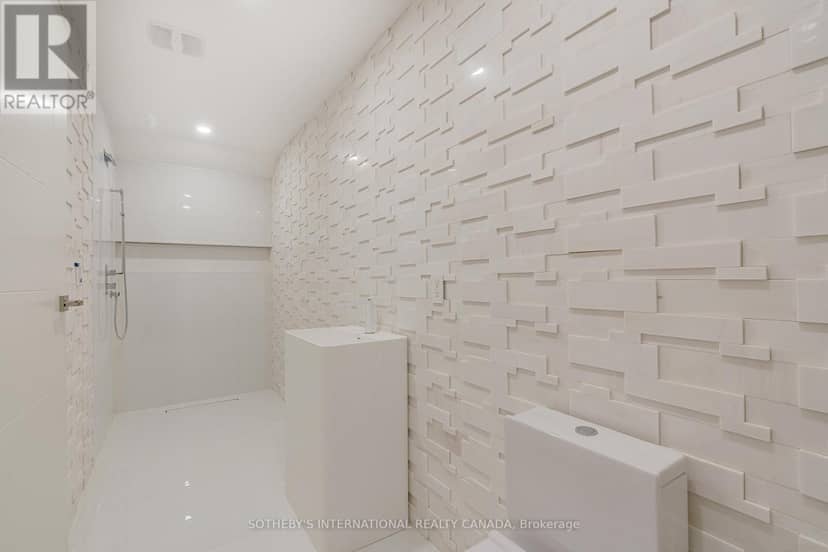 85 Cowan Drive — photo 29 of 40