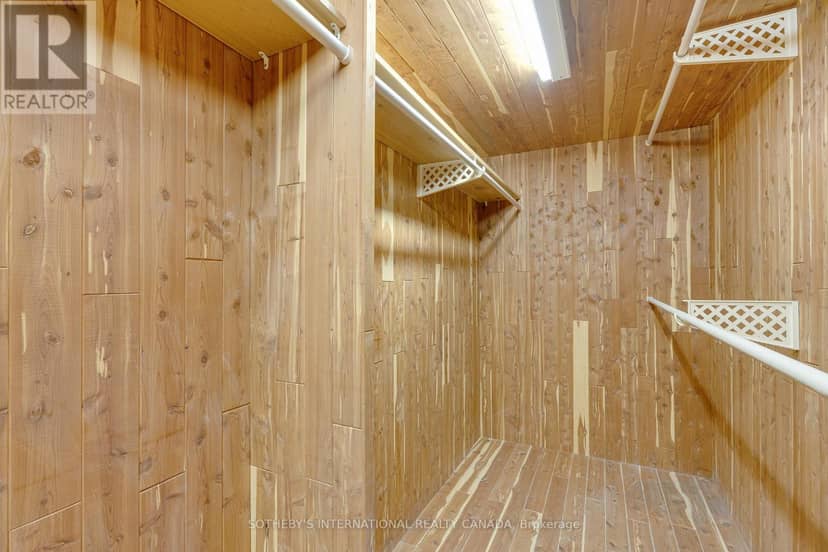 85 Cowan Drive — photo 39 of 40