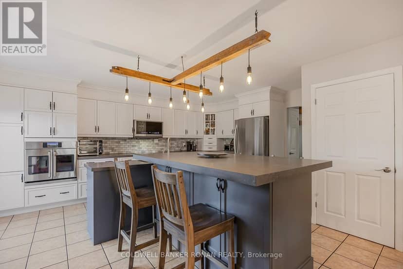 5735 Concession Rd 6 — photo 21 of 40