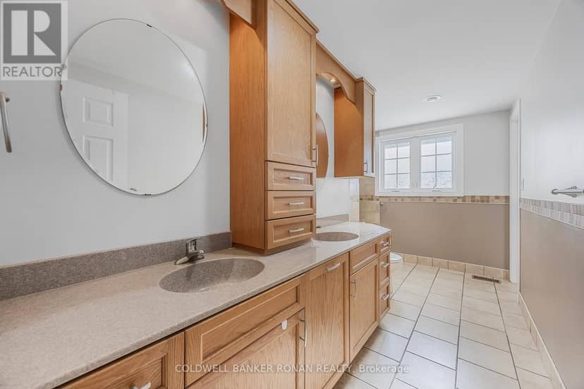 5735 Concession Rd 6 — photo 19 of 40