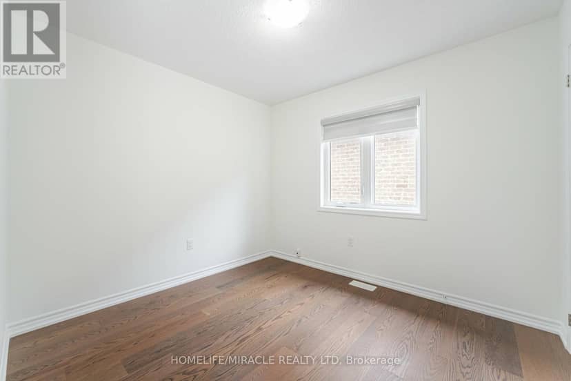 68 Circus Crescent — photo 19 of 31