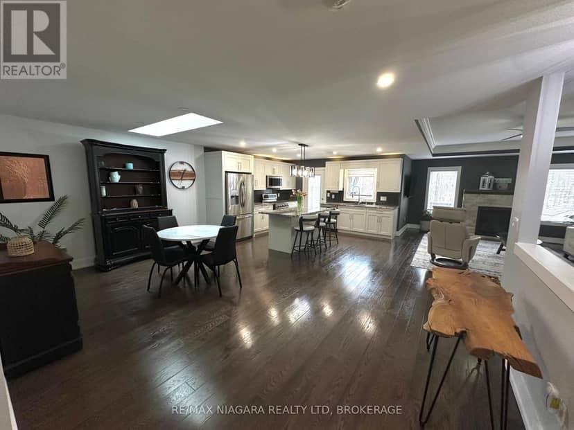 30 Renfield Street — photo 4 of 21