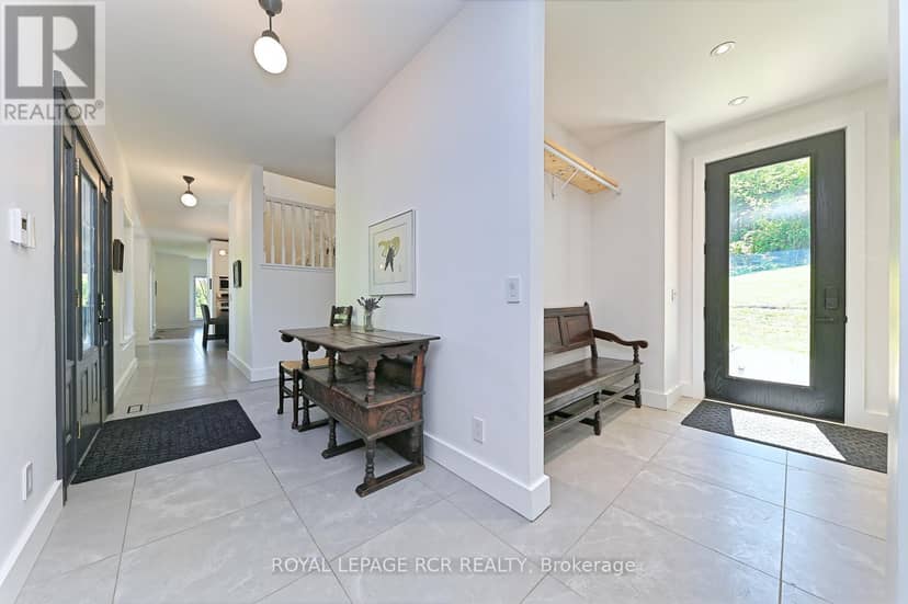 1614 Nottawasaga Concession Rd 10 — photo 4 of 40