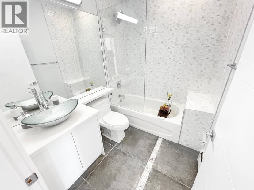 2460 E 19TH AVENUE, Vancouver, photo 7