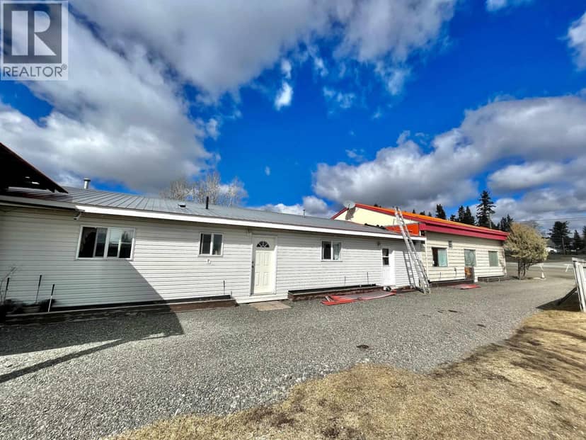 3988 S CARIBOO 97 HIGHWAY, Lac La Hache