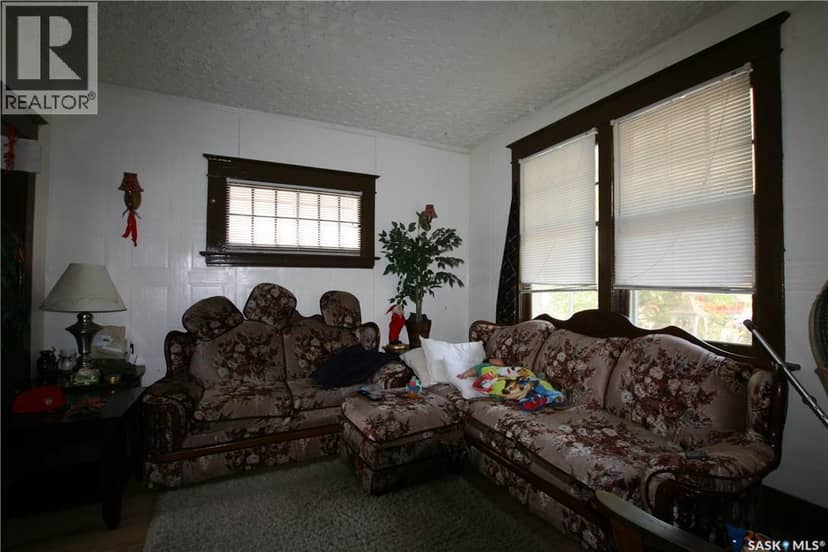 1441 Argyle STREET — photo 10 of 23