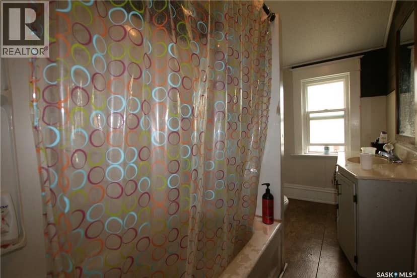 1441 Argyle STREET — photo 13 of 23