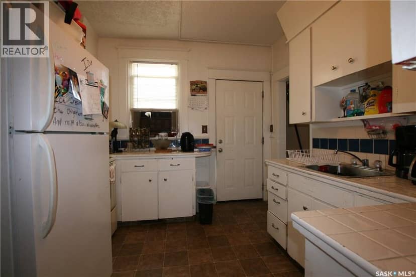 1441 Argyle STREET — photo 8 of 23