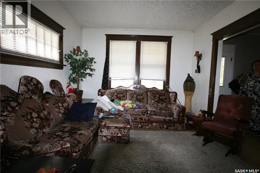 1441 Argyle STREET — photo 9 of 23